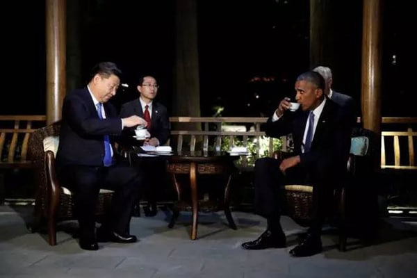 夜游西湖、凉亭喝茶，习近平和奥巴马的“西湖之约”聊了啥？