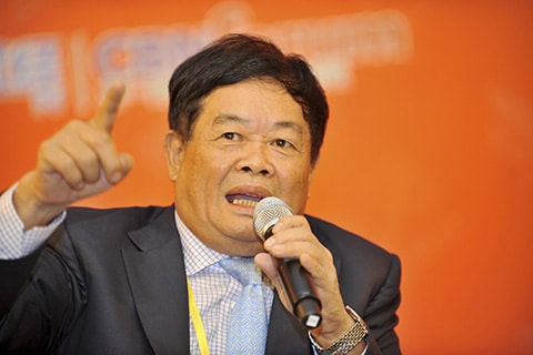  曹德旺：“我不会跑出去”
