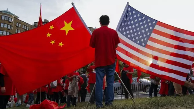  郑保国：美国对华新战略 非平衡性对冲