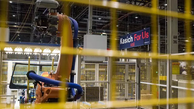  刘裘蒂：中国企业家怕不怕到美国当“恶老板”？