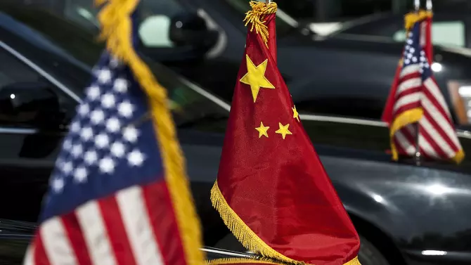  美国威胁制裁中国大公司