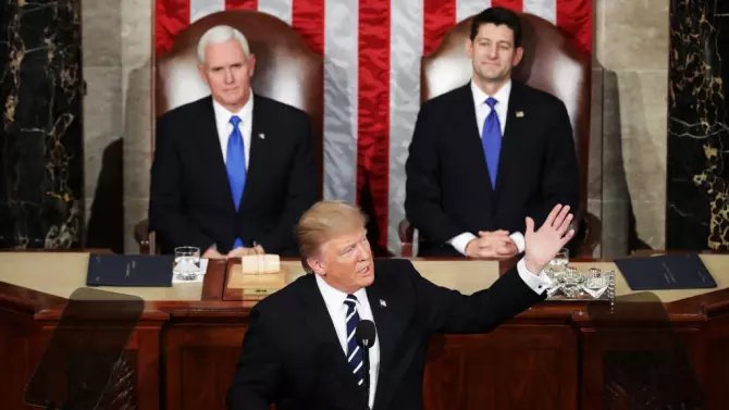  刘裘蒂：美国捅不破的枪械自由神话