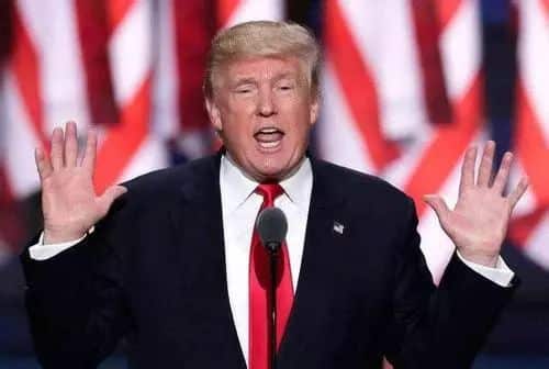  特朗普手里握了一把什么牌？