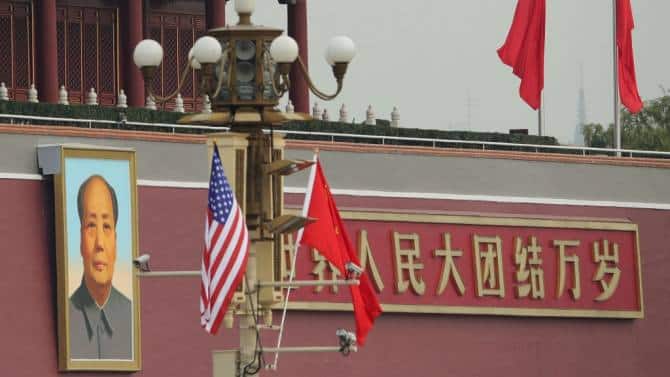  中美关系转向，中国何以自决？