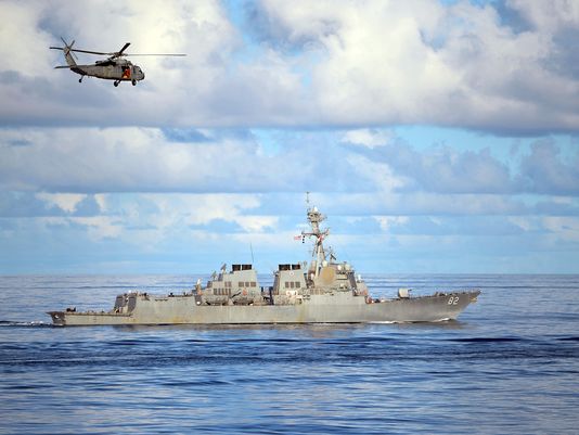  美海军来南海闹事 中国海军也没闲着