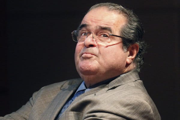  大法官斯卡利亚继任者提名引发美国两党斗争