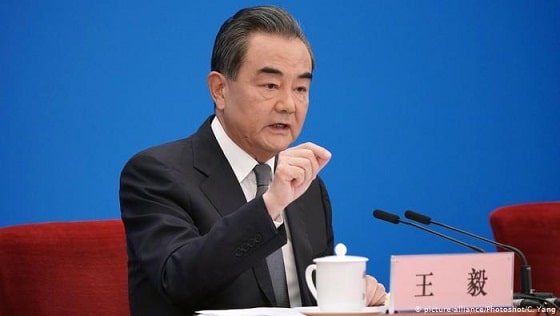  王毅：外交斗争坚定有力，勇立维护权益第一线