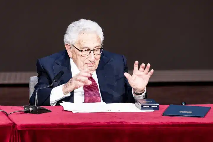  美国前国务卿基辛格去世 中美专家观点