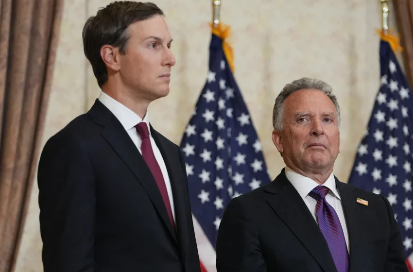  特朗普对伊朗的组合拳：“封锁+外交+心理战”