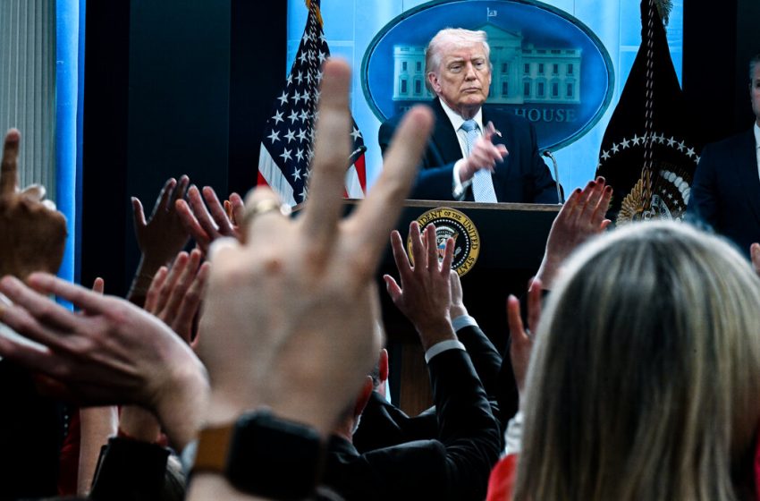  伊朗在特朗普极限施压下同意开放霍尔木兹海峡两星期